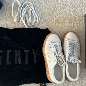 PumaXFenty suede creepers in oatmeal size 7 in pristine condition
